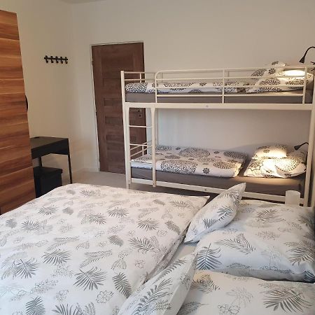 Family Apartman Kovářská Eksteriør bilde