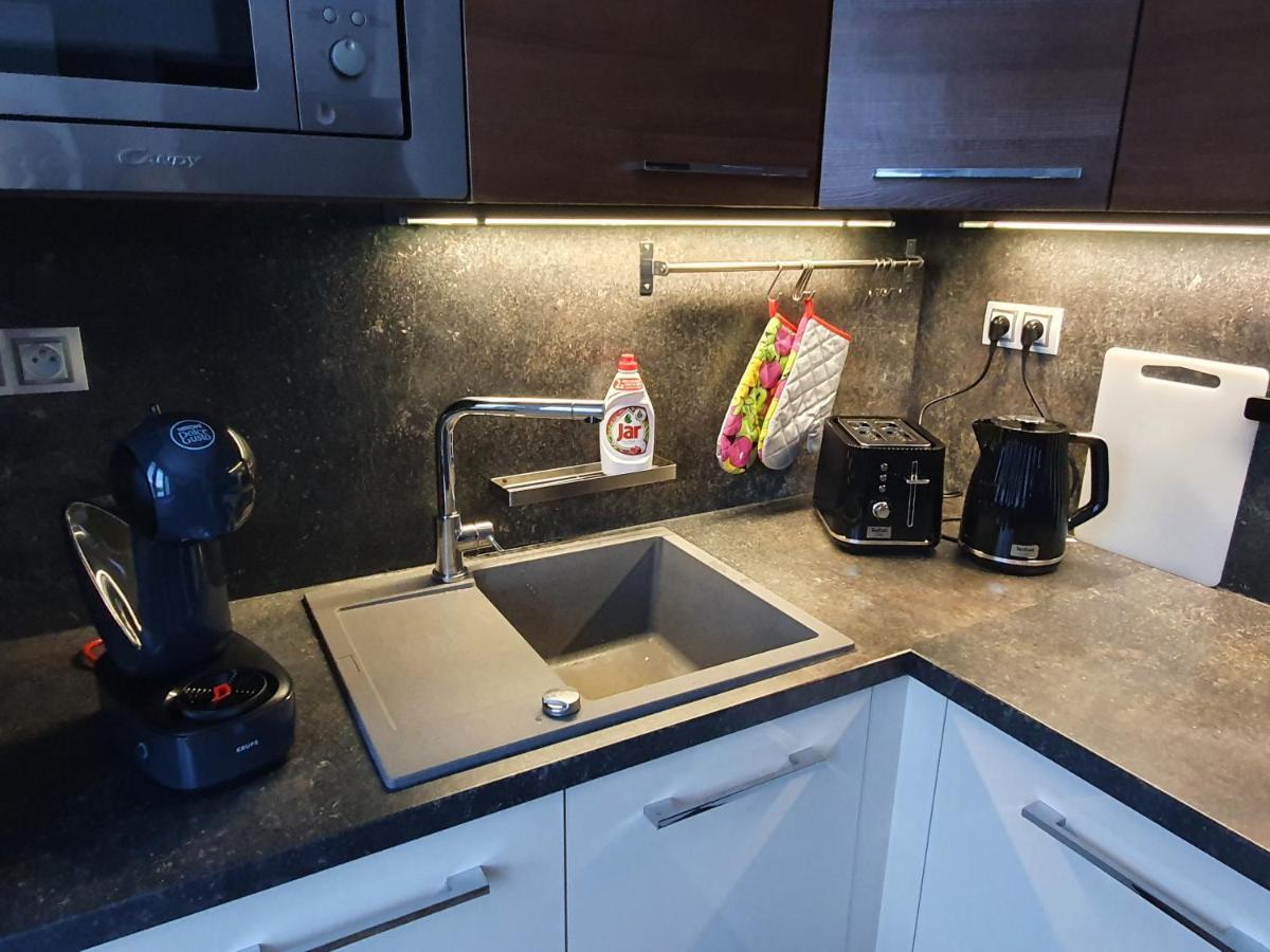 Family Apartman Kovářská Eksteriør bilde